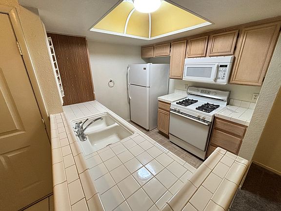 3rd image of 1909 Desert Falls Ct Unit 207