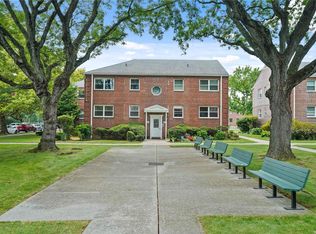 88-05 Shore Pkwy #6, Howard Beach, NY