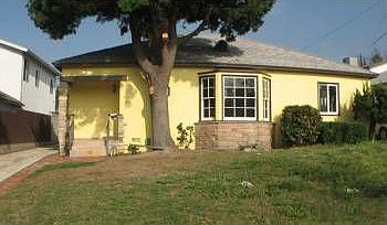 2nd image of 901 E Cedar Ave