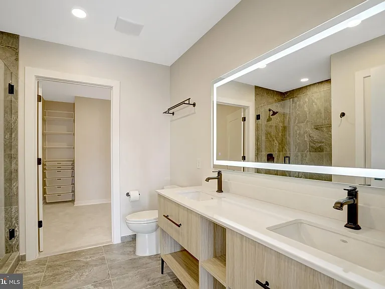 255 W Falls Station Blvd #510 — Photo 27