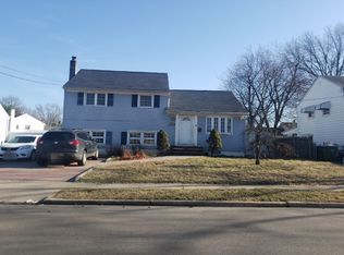 153 Whitman Ave, Edison, NJ 08817