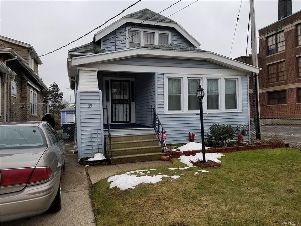 1st image of 33 Burlington Ave