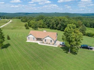 2901 Spring Oak Dr, Festus, MO 63028