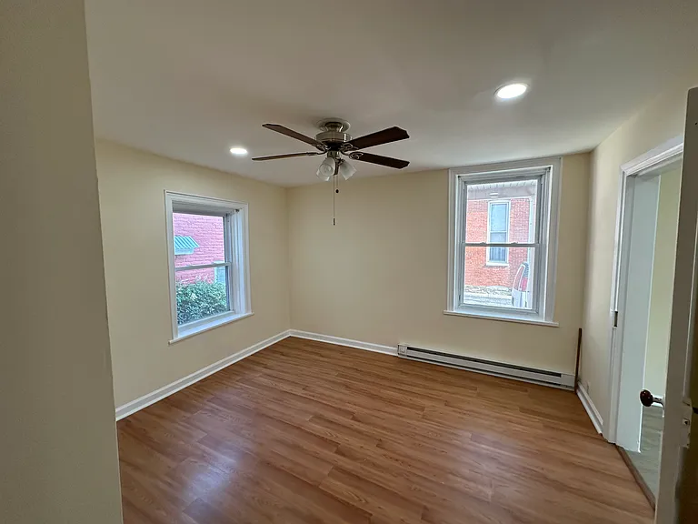 417 Main St #2 — Photo 9