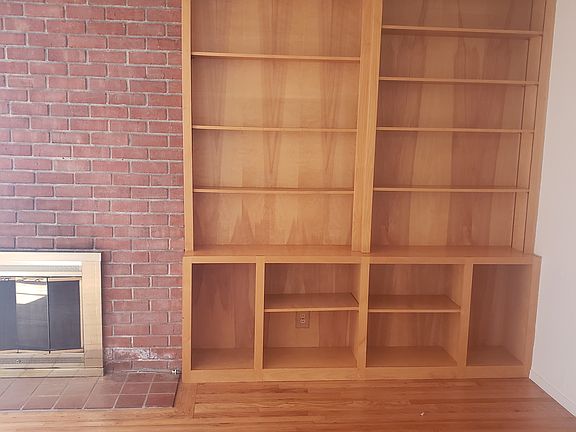 2nd image of 1011 S Lee Ave