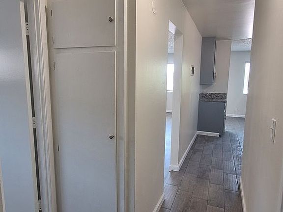 5th image of 13322 Cordary Ave #34