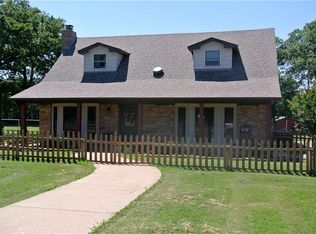 1002 Mitchell Rd, Tecumseh, OK 74873