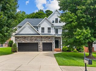 2813 Carriage Meadows Dr, Wake Forest, NC 27587