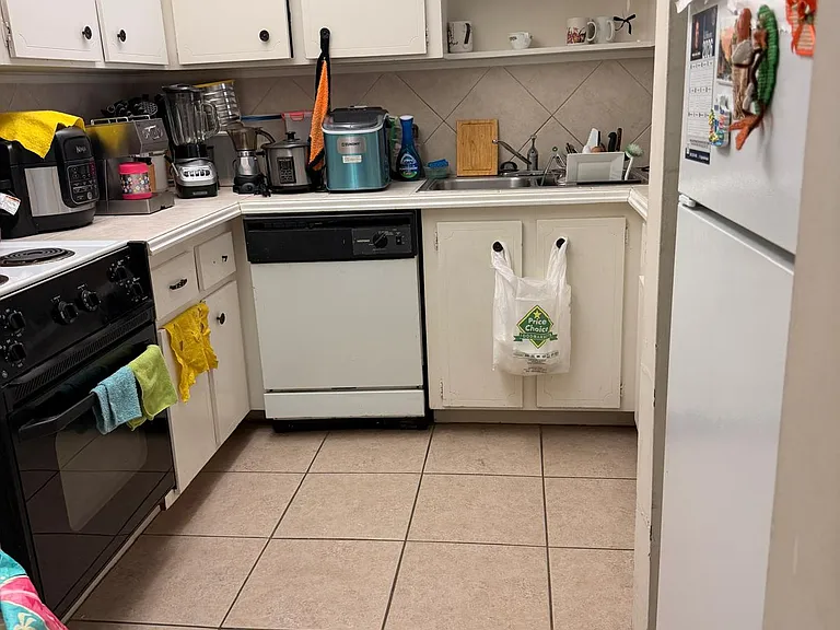 6960 NW 186th St #218 — Photo 9