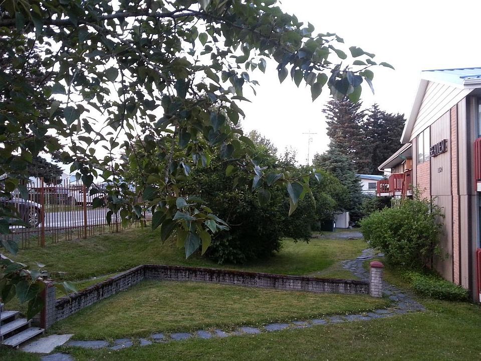 Sea View Apts.