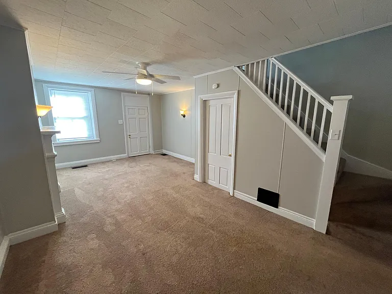 45 E North St — Photo 5