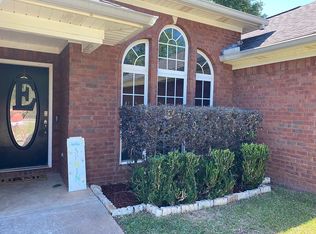 5499 Travellers Ct, Satsuma, AL 36572