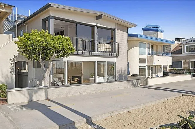 1510 W Oceanfront #B — Photo 24