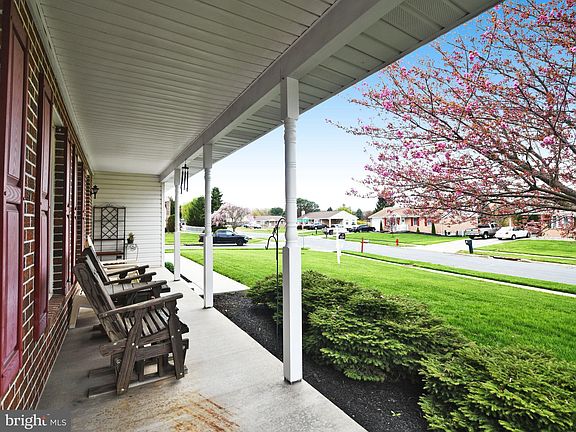 4th image of 867 Flintlock Dr
