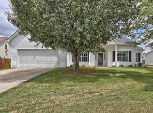 114 Walnut Grove Cir, Irmo, SC 29063