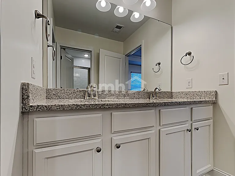 307 Bering Ln — Photo 10