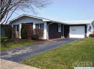 68 Clay Cir, Brick, NJ 08724