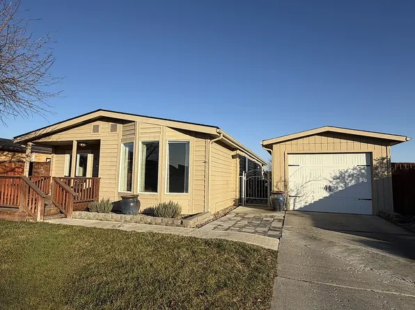 341 S 76th Ave, Yakima, WA 98908
