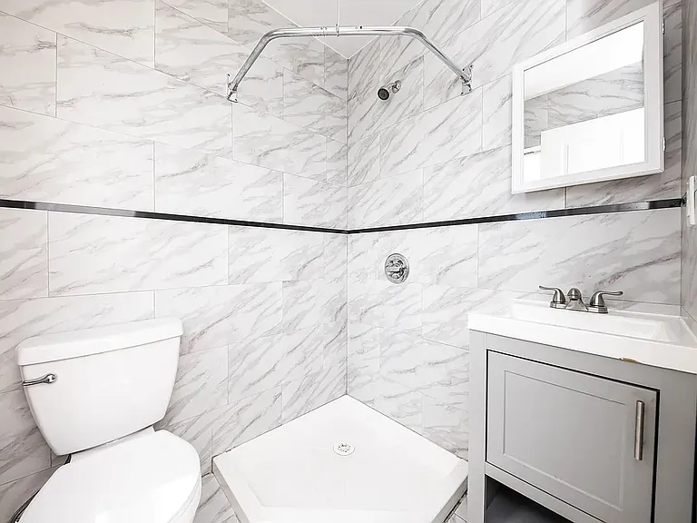 202 Knickerbocker Ave #3L — Photo 22