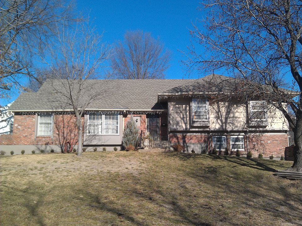 1st image of 3400 Birchwood Dr