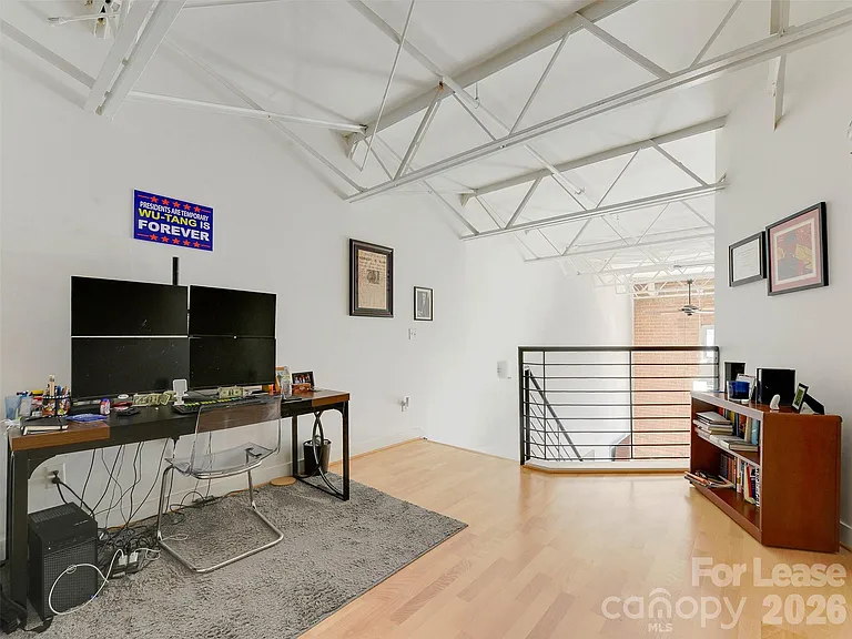 909 Westmere Ave — Photo 41