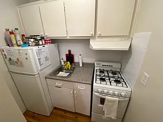 Rented by City Connections Realty