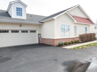 15051 Dahlia Dr, Philadelphia, PA 19116