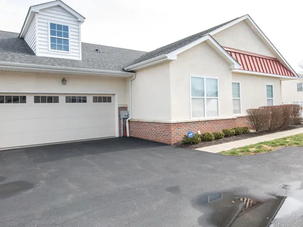 15051 Dahlia Dr, Philadelphia, PA 19116