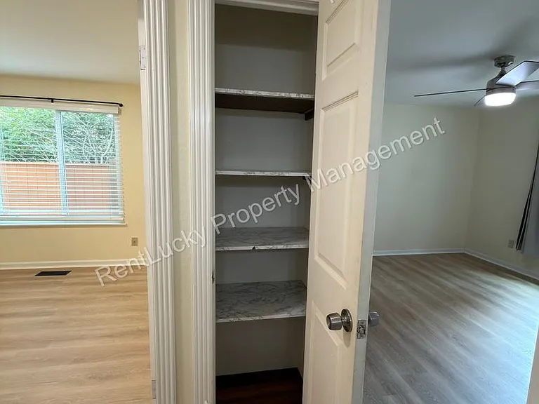 31911 42nd Ave SW — Photo 12