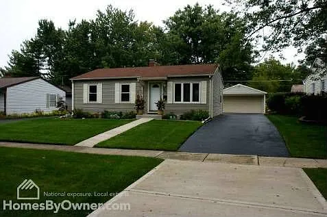 403 Raupp Blvd photo 1