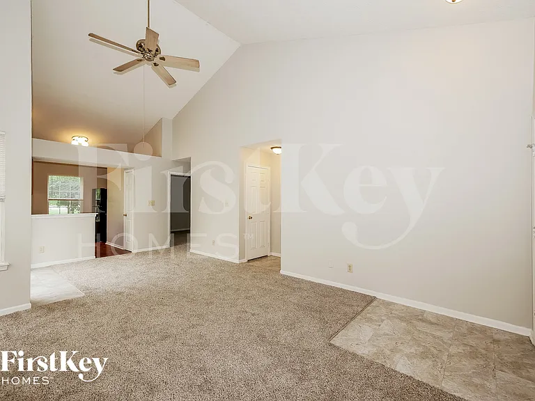 6843 Owls Nest Ct — Photo 4