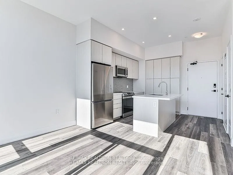 1 bed, $2,000 — Photo 3