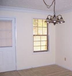 4th image of 3277 Highpoint Ct