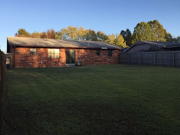 5th image of 1840 Southridge Dr