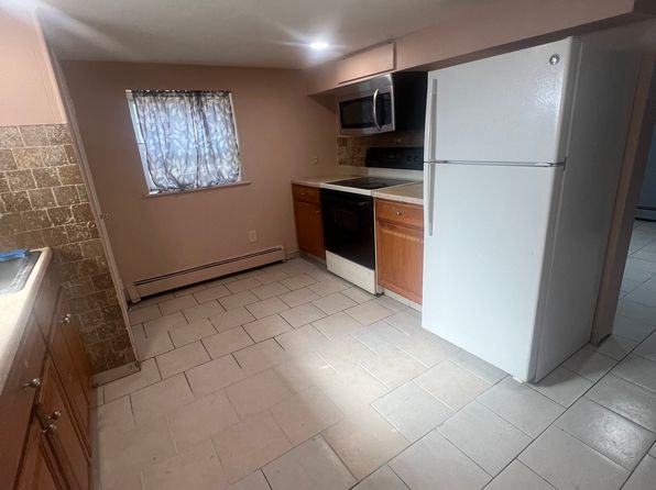 23 Lincoln Ave FLOOR 1