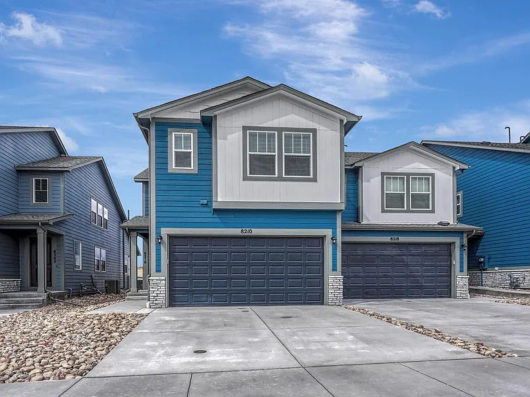 8210 Grey Bark Way — Photo 2