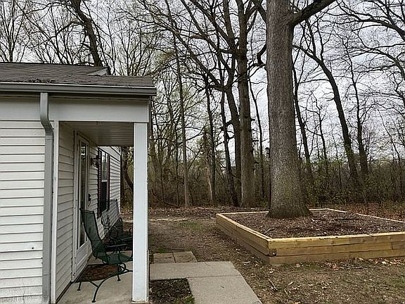 2nd image of 3237 Northfield Ct
