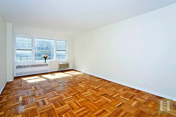 Sold by Halstead Real Estate | media 10