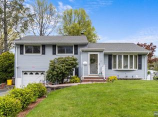 64 Westland Rd, Cedar Grove, NJ 07009