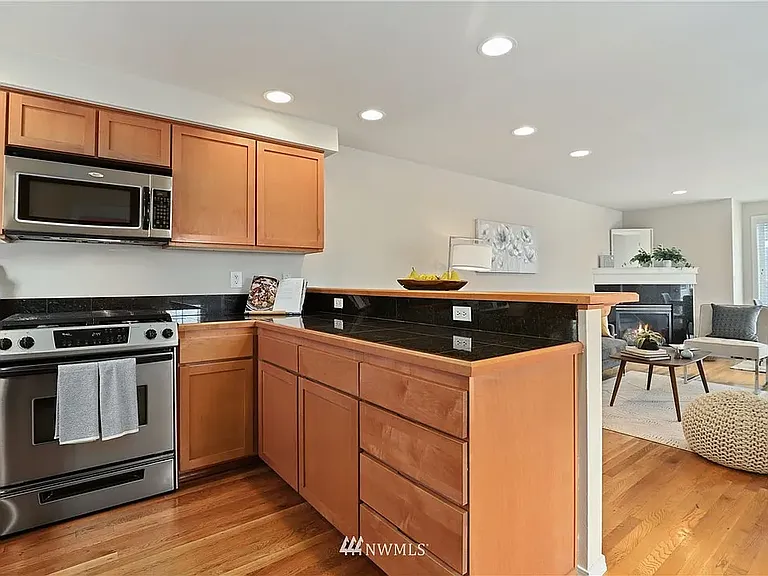 1150 N 85th St — Photo 21