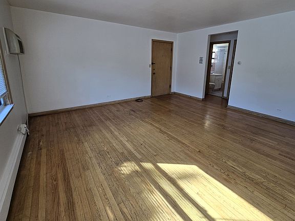 2nd image of 4114 N Kedvale Ave APT 2E