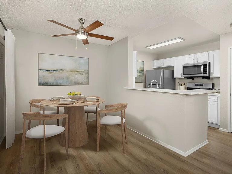 Green Valley Apartments — Photo 5