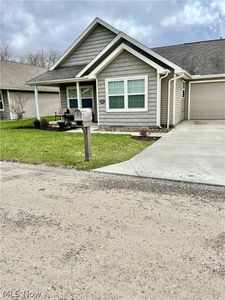 3031 N Logan Ln #7, Rock Creek, OH, 44084