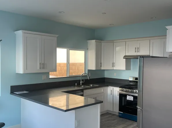12662 1/2 Bradley Ave, Sylmar, CA 91342