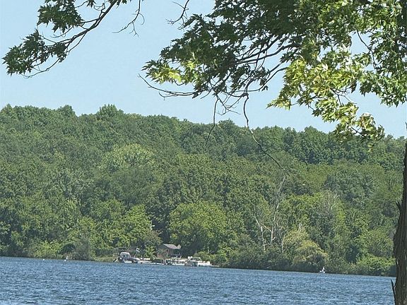 3rd image of 8300 Pontiac Lake Rd