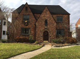 657 Neff Rd #3, Grosse Pointe, MI 48230