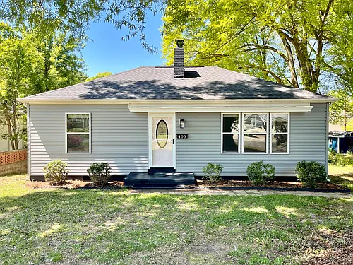 405 Oakdale St Photo 1