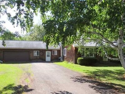 7360 Bear Ridge Rd, North Tonawanda, NY, 14120