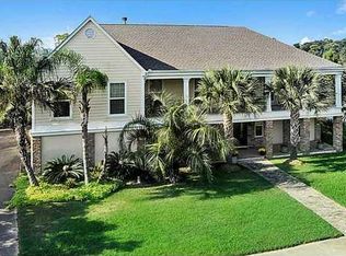 14 Rivers Bend Dr, Gulfport, MS 39507
