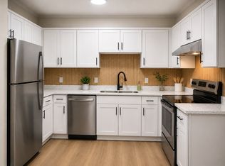 The Townhomes at Viewmont, Hickory, NC 28601